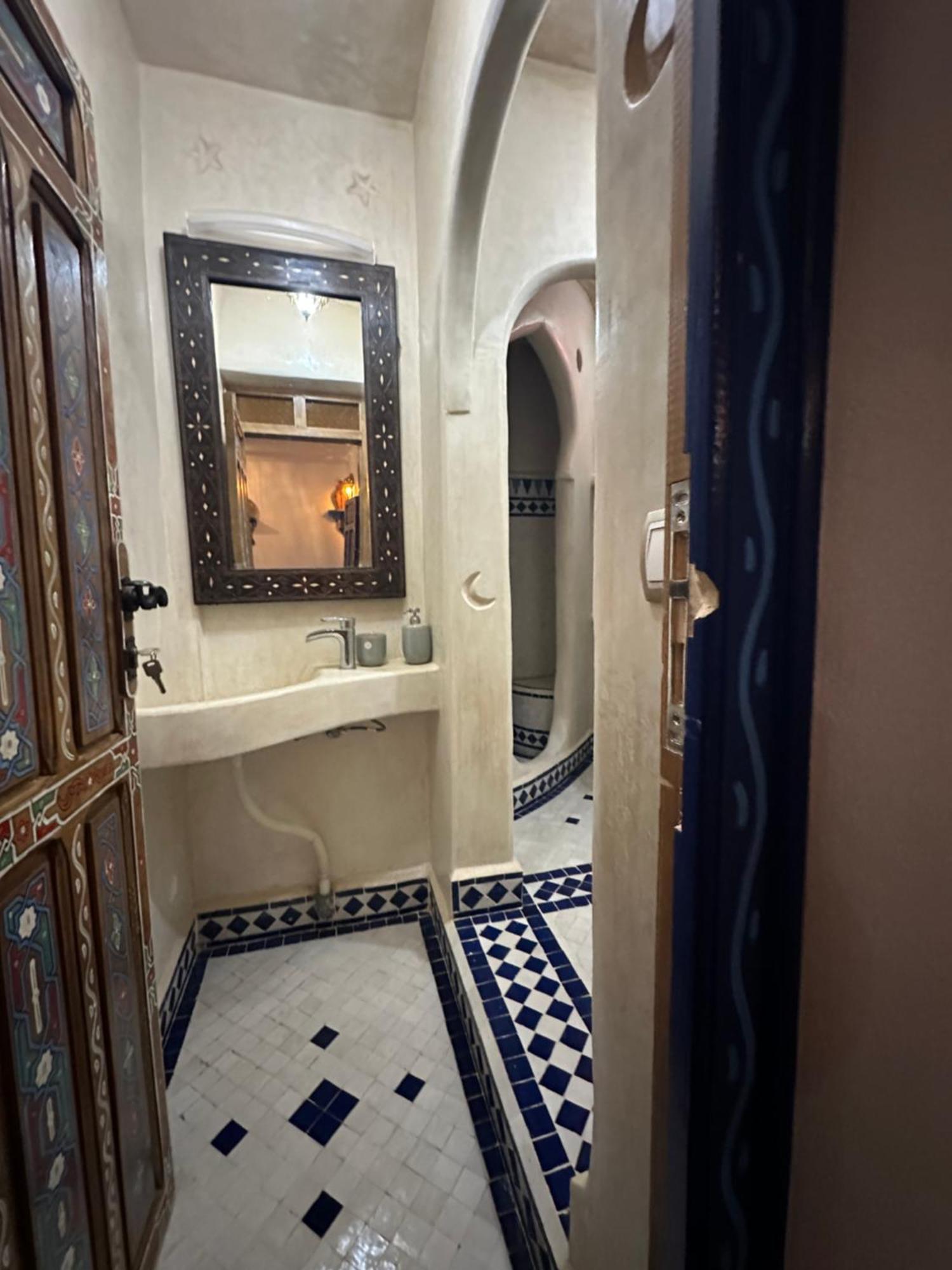 Dar Al Mansoura Riad Шавен Номер фото